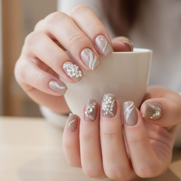 Grey Diamond Flower 3D Art Square Nails